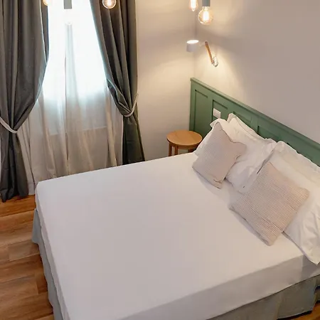 La Costa * Gropparello