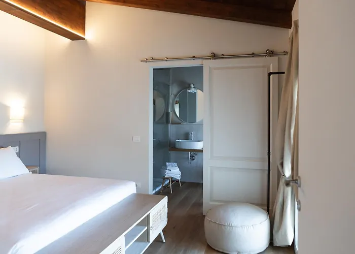 La Costa * Gropparello